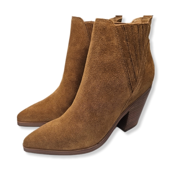 NEW Marc Fisher LTD Gadri Bootie Suede Natural Size 9M     3059 - Picture 15 of 16
